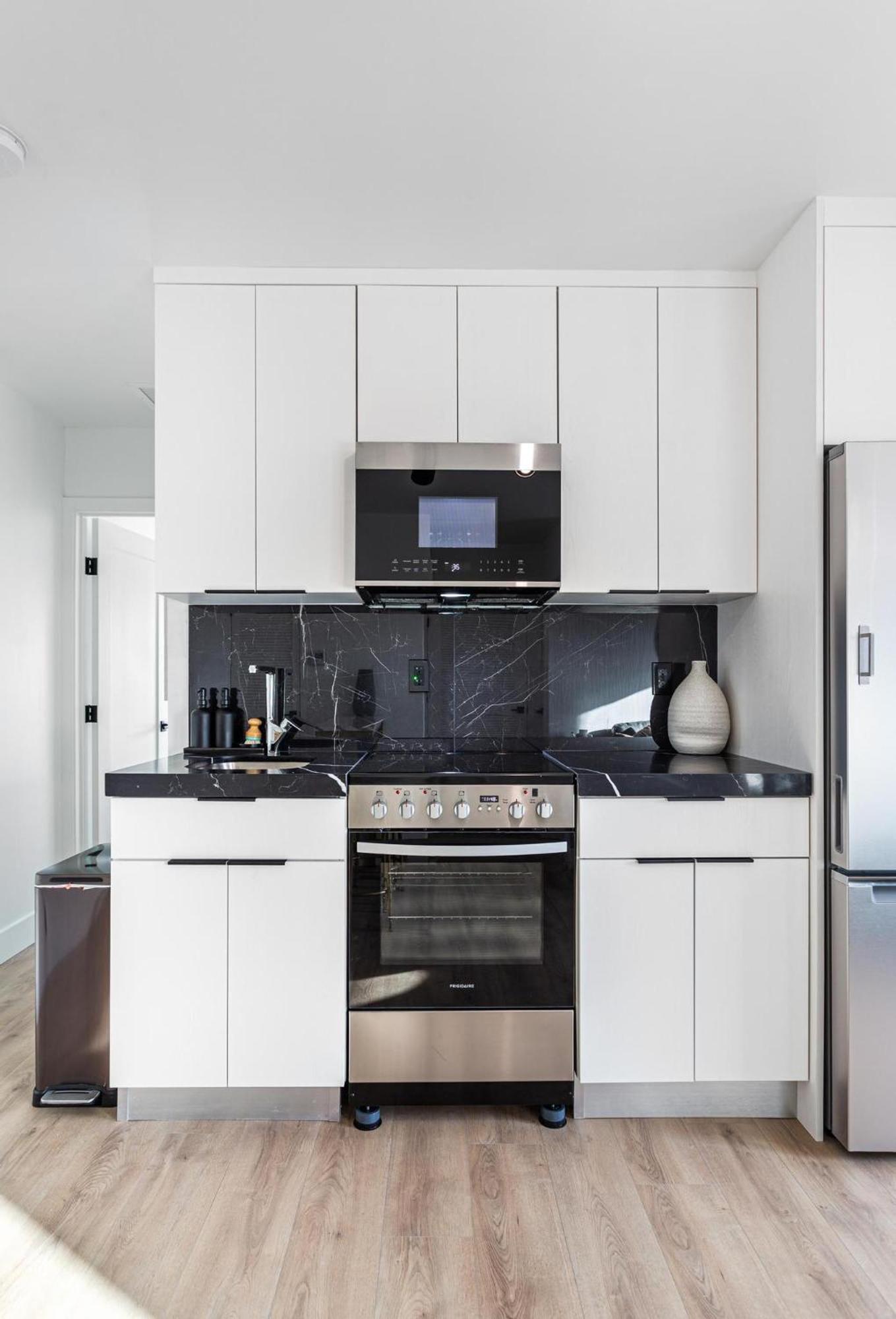 Lux Retreat By Renzzi Apartment Miami Luaran gambar