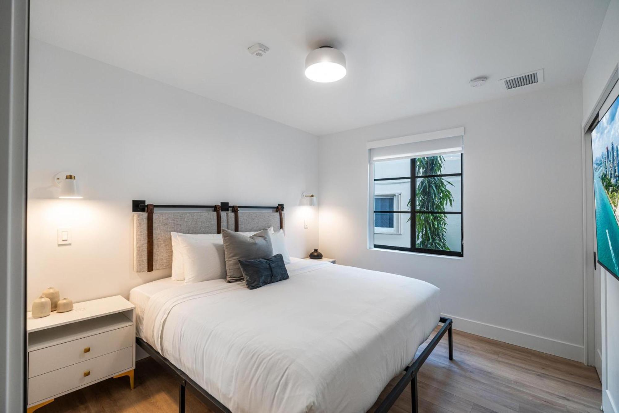 Lux Retreat By Renzzi Apartment Miami Luaran gambar