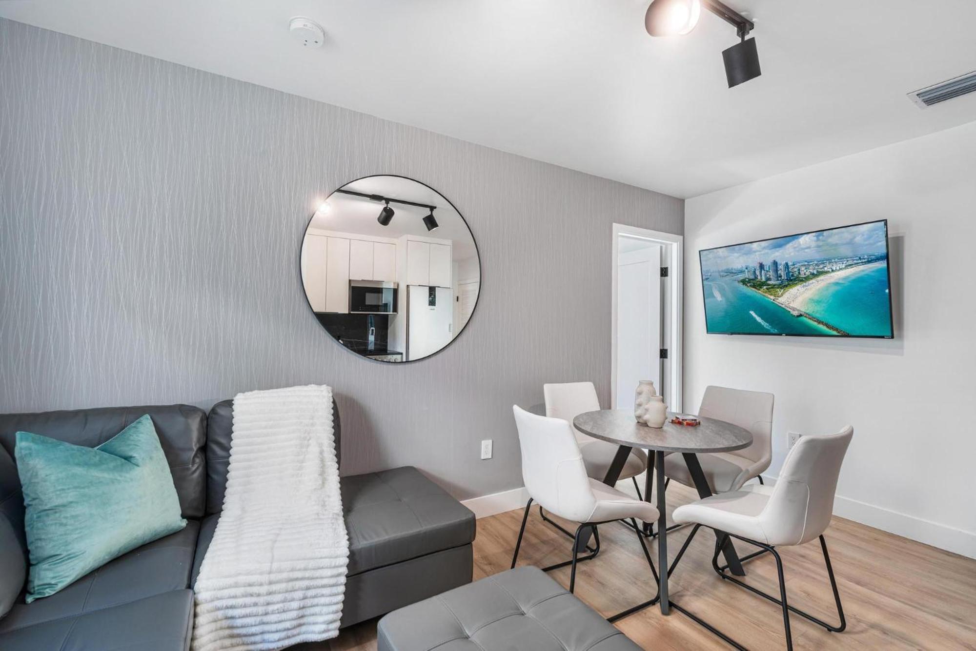 Lux Retreat By Renzzi Apartment Miami Luaran gambar